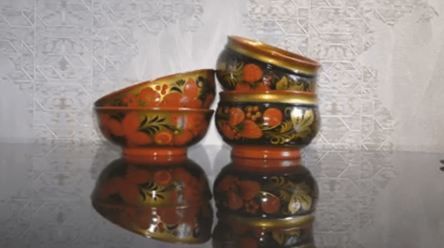 Fire King's Tulip Mixing Bowls - Vintage Kitchenware Brands