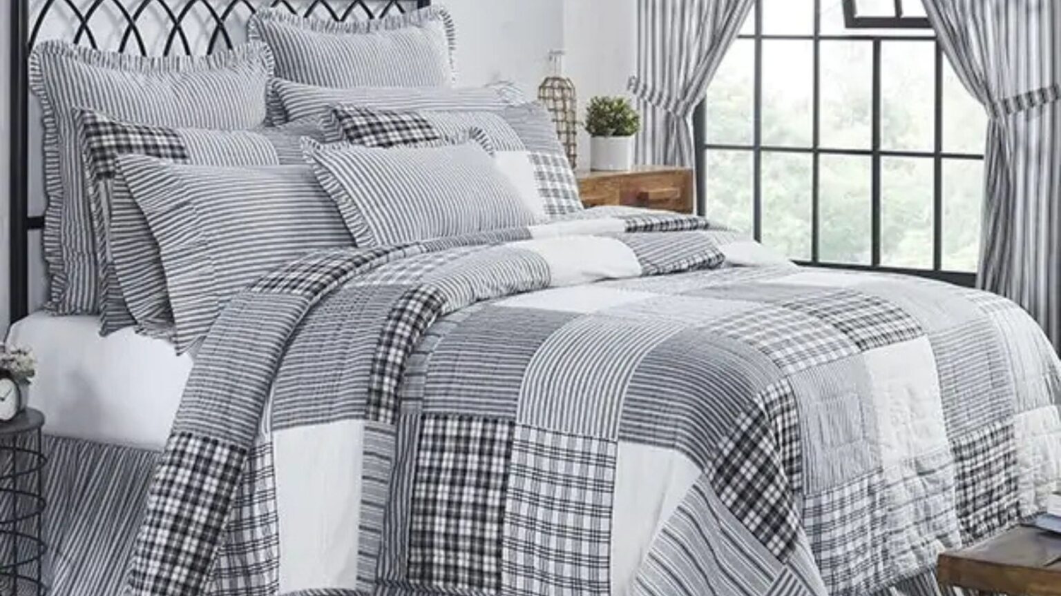 Heritage & Home Holiday Gifts—Patchwork Quilt