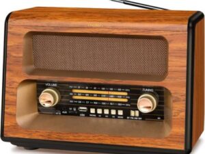 Wooden Tabletop AMFM Radio