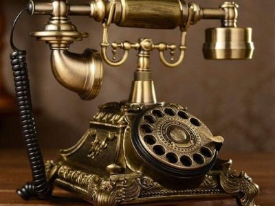 Antique Desk Telephone