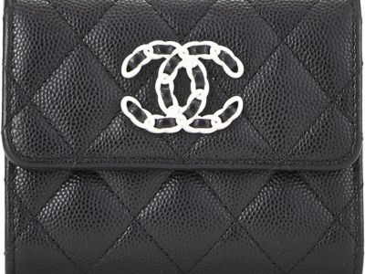CHANEL Pre-loved Black Quilted Caviar 19 Compact Wallet, Black
