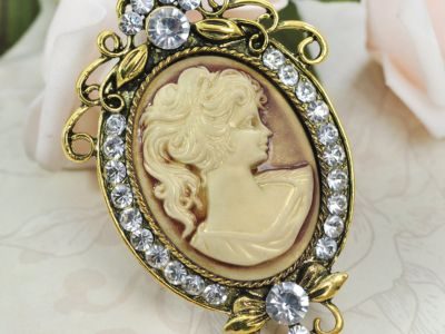 Cameo Woman Brooch Pin